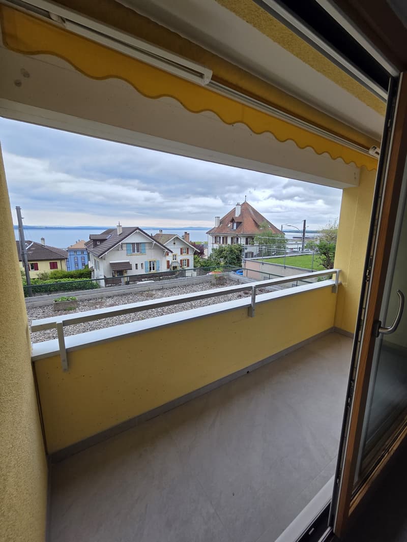 Appartement 4.5 pièces avec vue sur le lac à Neuchâtel (1)