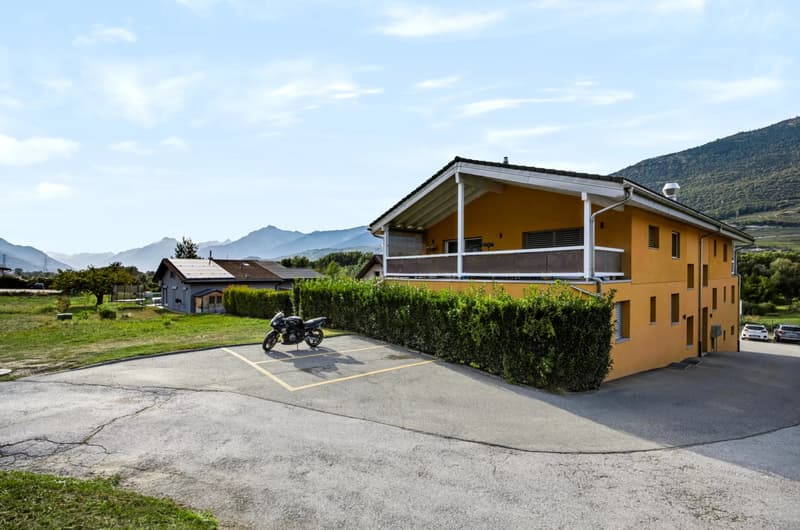 Appartement 3.5 pièces avec jardin privatif à Grône (11)