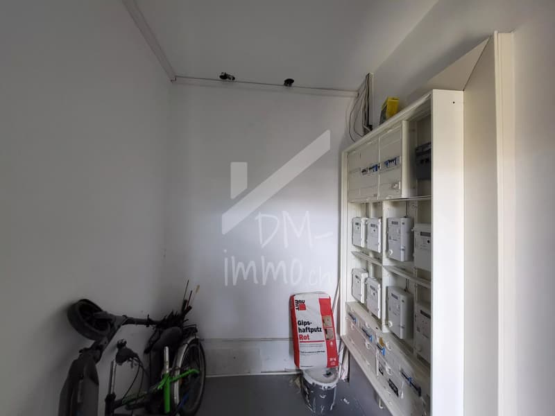 Gewinnbringendes Gebäude 5 Einheiten + Baugrundstück 4 Wohnungen (10)