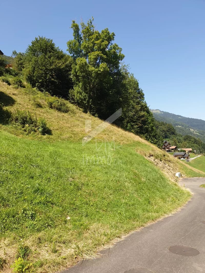 Terrains à bâtir entièrement équipés - de 660 m2 à 1 059 m2 (2)