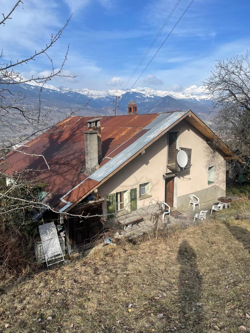 Single-family house with 8 rooms and mountain view in Sion (2)
