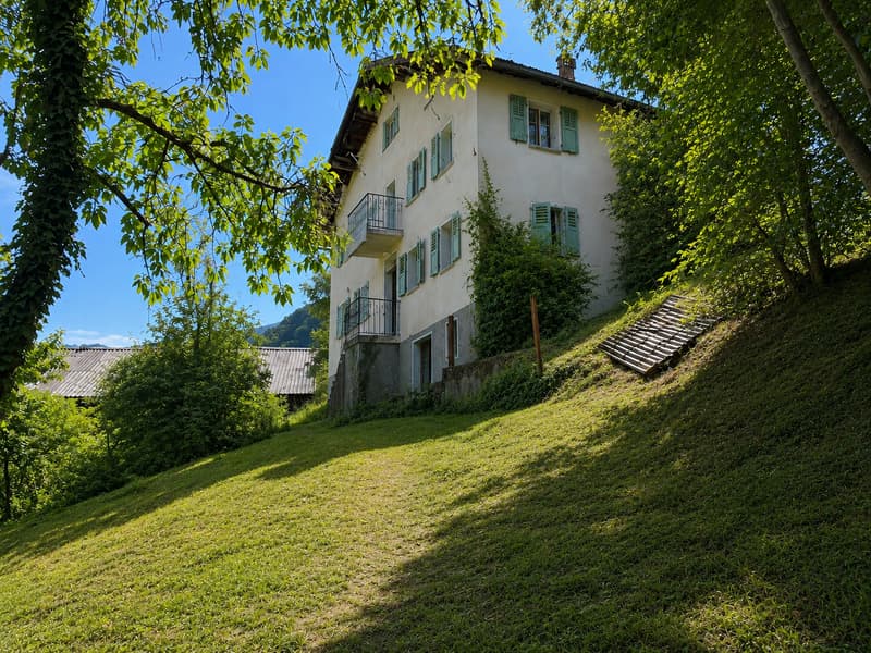 Propriété de caractère en zone agricole avec vue dominante sur Sion (4)
