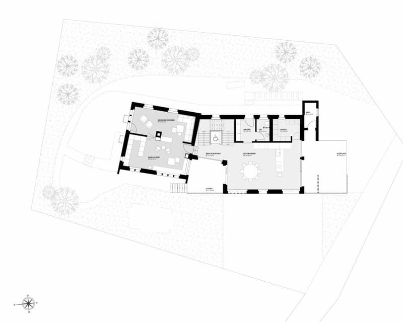 A house with history. A property with a future (22)