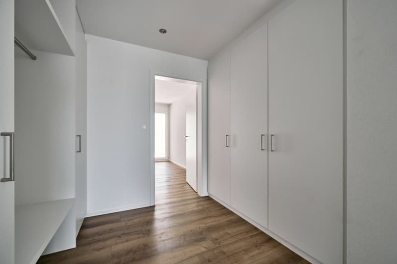 Hochwertige 4.5 Zimmerwohnung im Erdgeschoss (2)