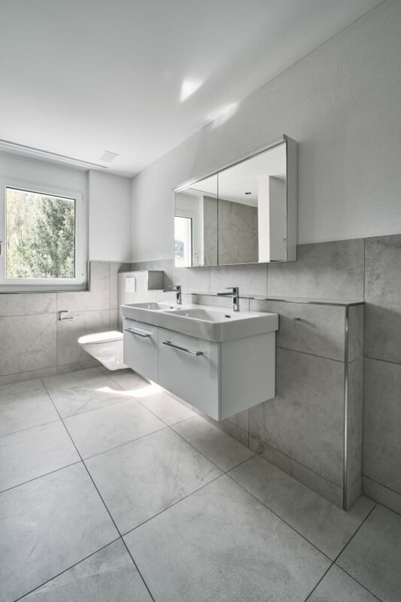 Hochwertige 4.5 Zimmerwohnung im Erdgeschoss (5)