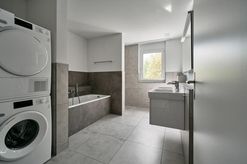 Hochwertige 4.5 Zimmerwohnung im Erdgeschoss (6)