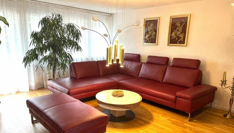 helle 4.5 Zimmer-Wohnung im Grünen (5)