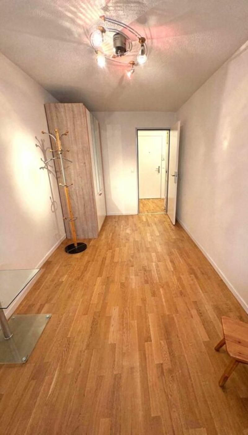 helle 4.5 Zimmer-Wohnung im Grünen (8)