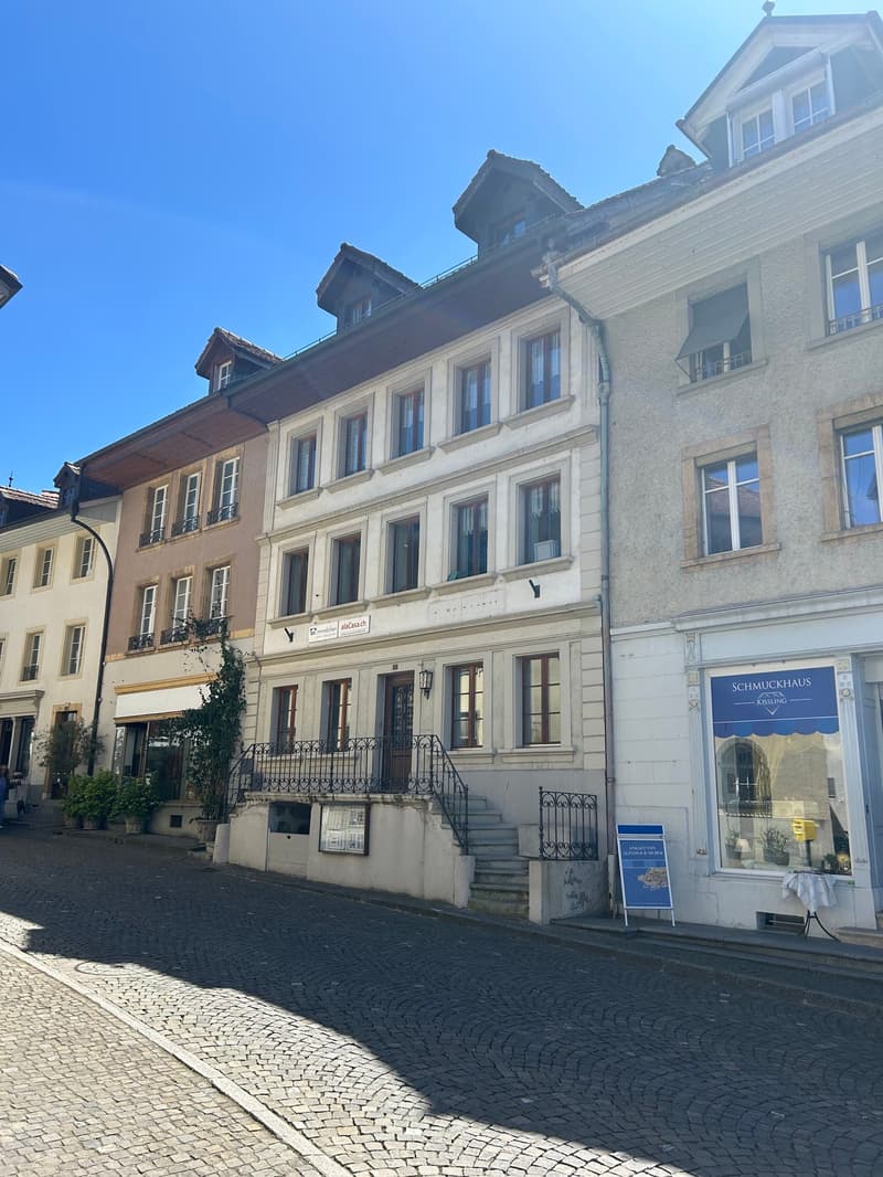2-Zimmer-Büro-/Praxisfläche im Herzen der Altstadt Murten (2)