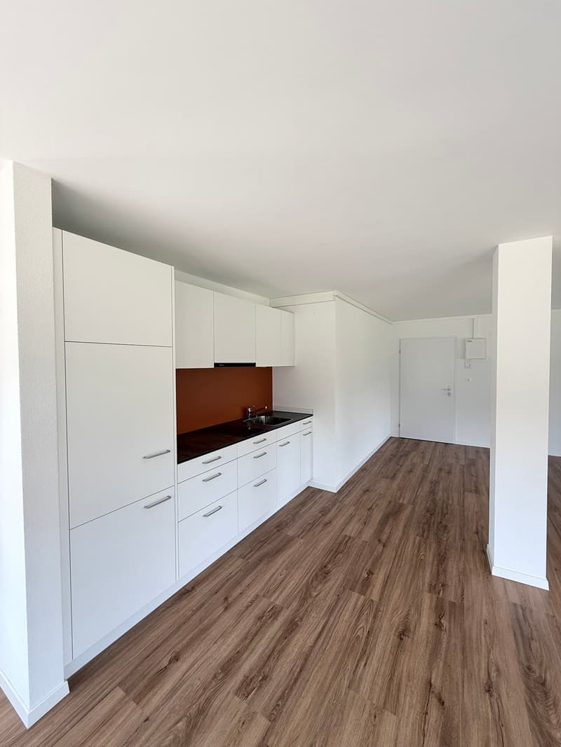 Charming commercial space with versatile usage options in Bösingen (4)