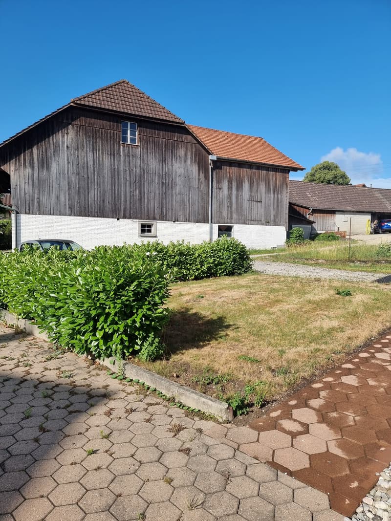 Altbauwohnung im 2-Familienhaus (2)