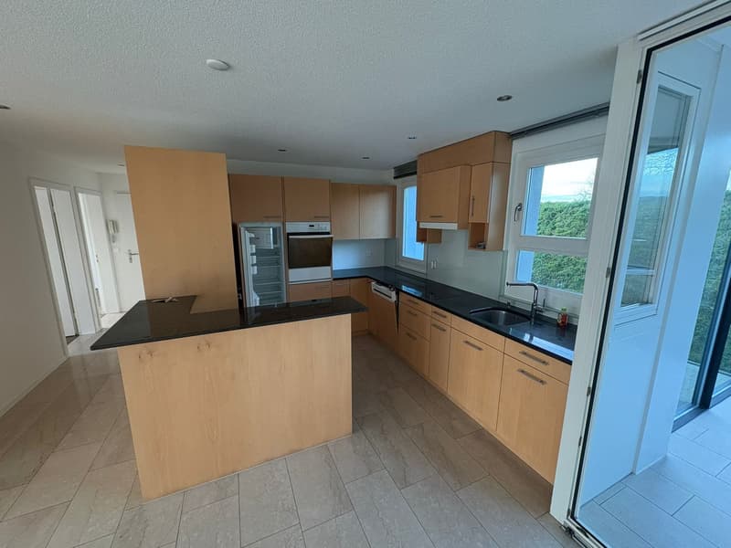 Helle 4.5-Zimmer-Wohnung mit Balkon und schöner Aussicht in Belp (5)