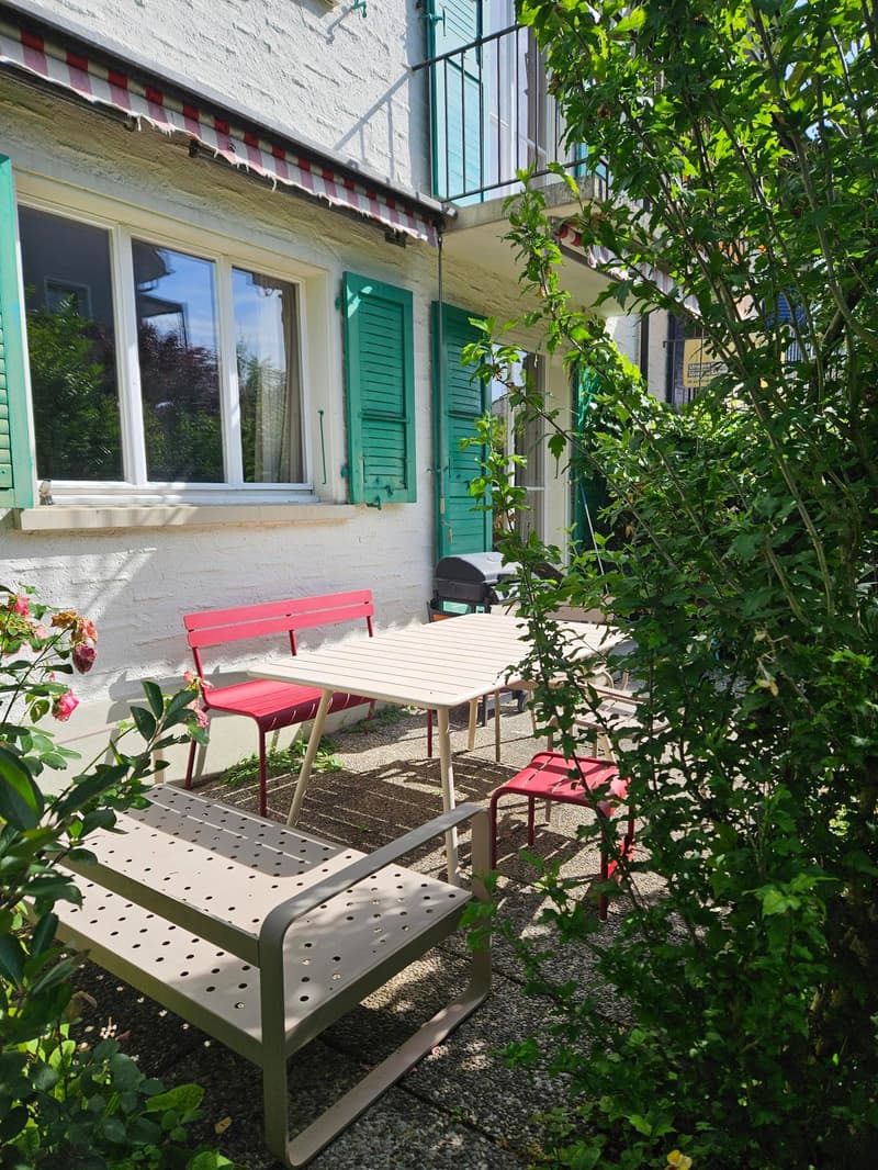 Affascinante casa a schiera di 4 locali con giardino soleggiato in una zona residenziale tranquilla (10)