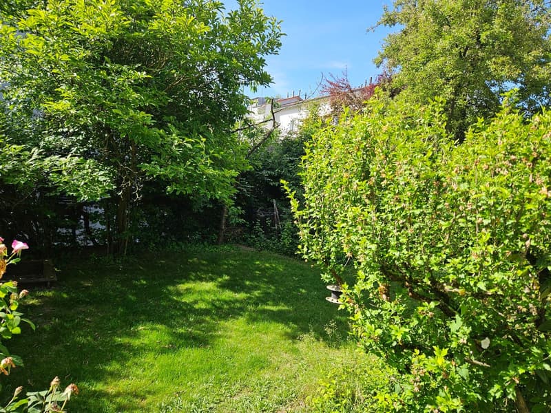 Affascinante casa a schiera di 4 locali con giardino soleggiato in una zona residenziale tranquilla (12)