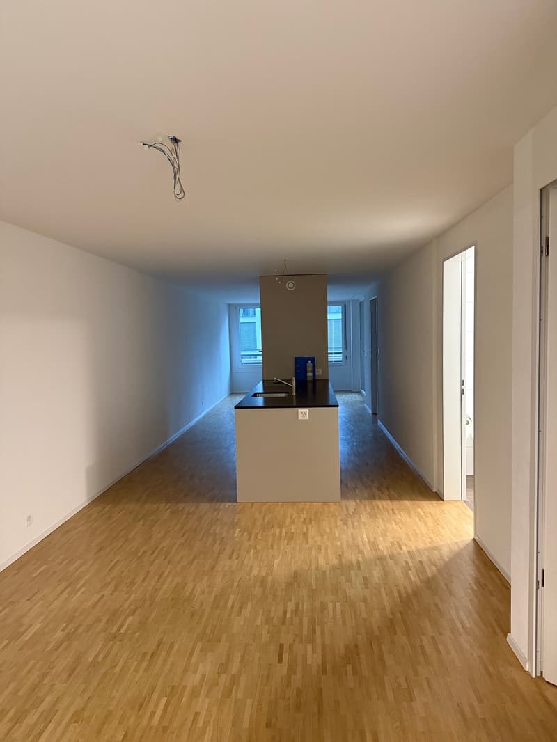 Moderne 2.5-Zimmer-Wohnung in Zollikofen – Neubau mit Balkon und Tiefgarage (2)