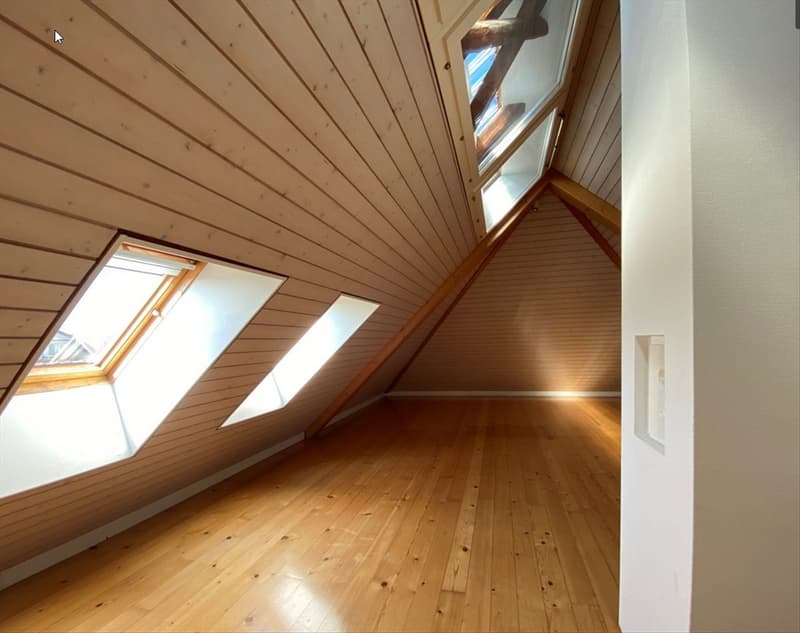 Helle Maisonettewohnung mit viel Charme zu vermieten (8)