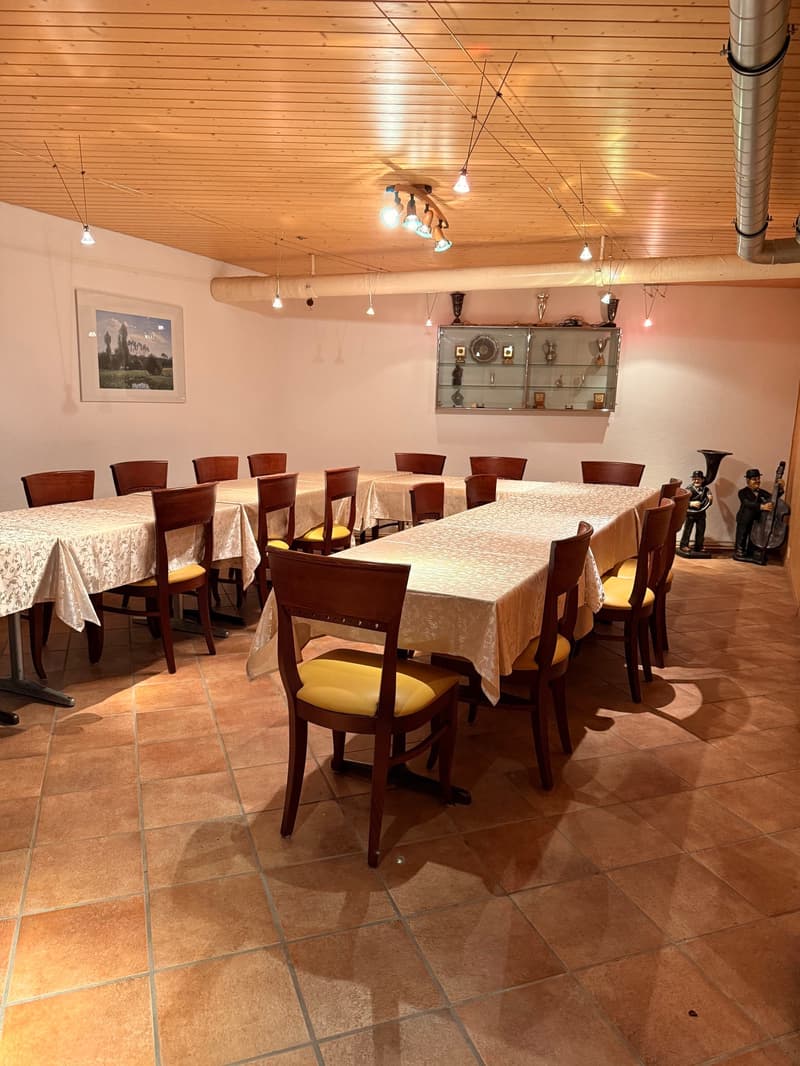 Erfahrene/r und innovative/r Pächter/in für gepflegtes Restaurant in Biel gesucht (10)