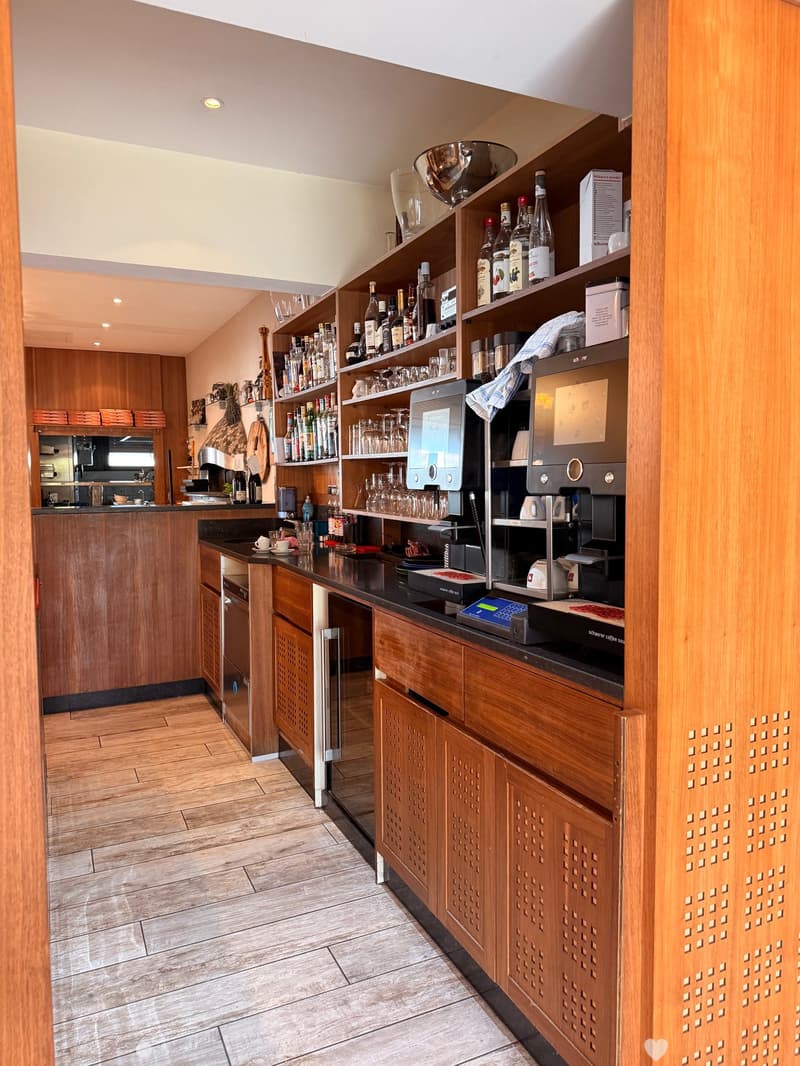 Erfahrene/r und innovative/r Pächter/in für gepflegtes Restaurant in Biel gesucht (3)