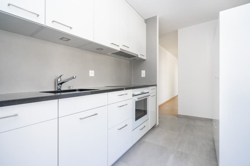 Charmante 4½-Zimmer-Wohnung an attraktiver Lage in Worben (2)