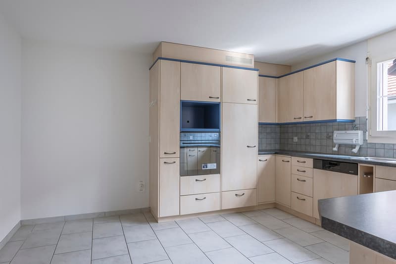 Gepflegte Doppelhaushälfte in Seedorf mit Wintergarten, Garten, Cheminée und Sauna (11)