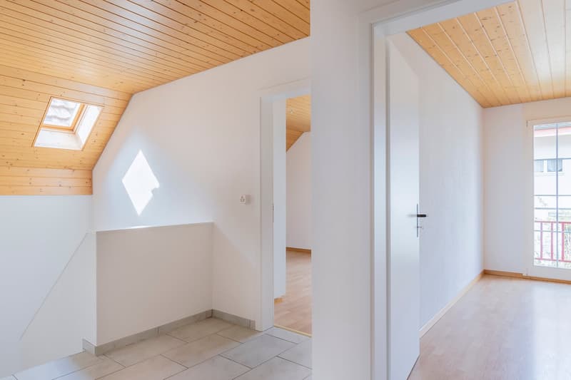 Gepflegte Doppelhaushälfte in Seedorf mit Wintergarten, Garten, Cheminée und Sauna (14)