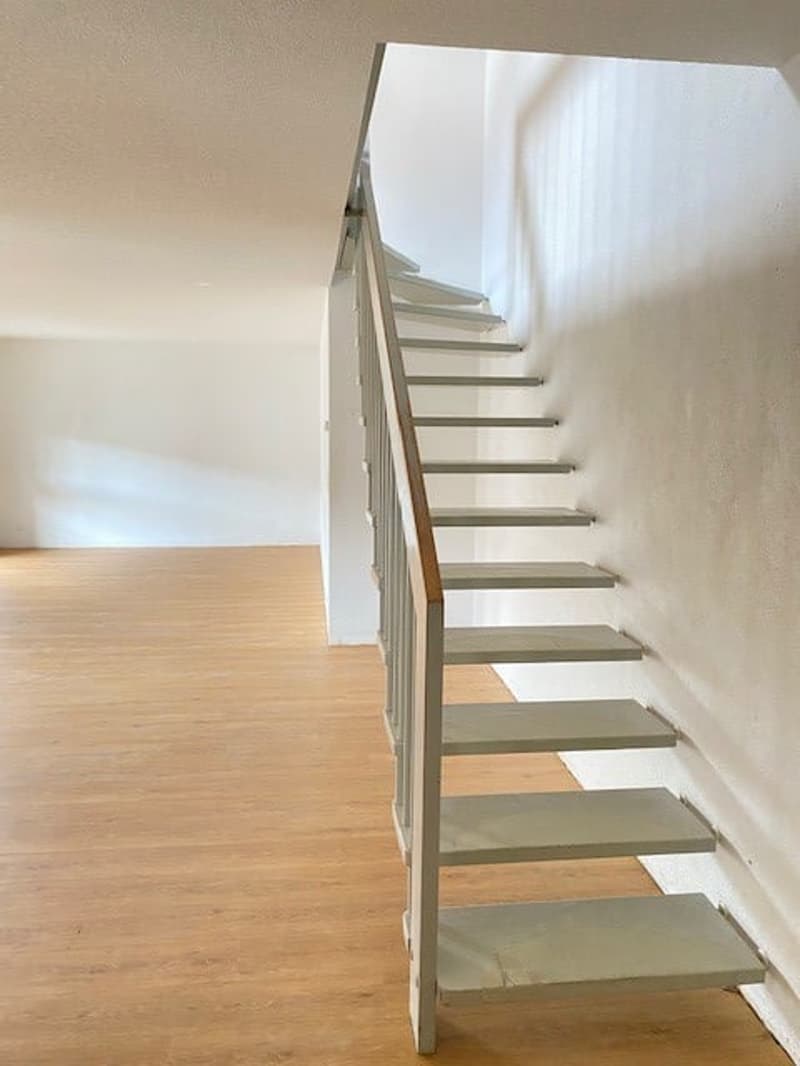 4½-Zimmer-Duplex-Wohnung in Laupen (3)