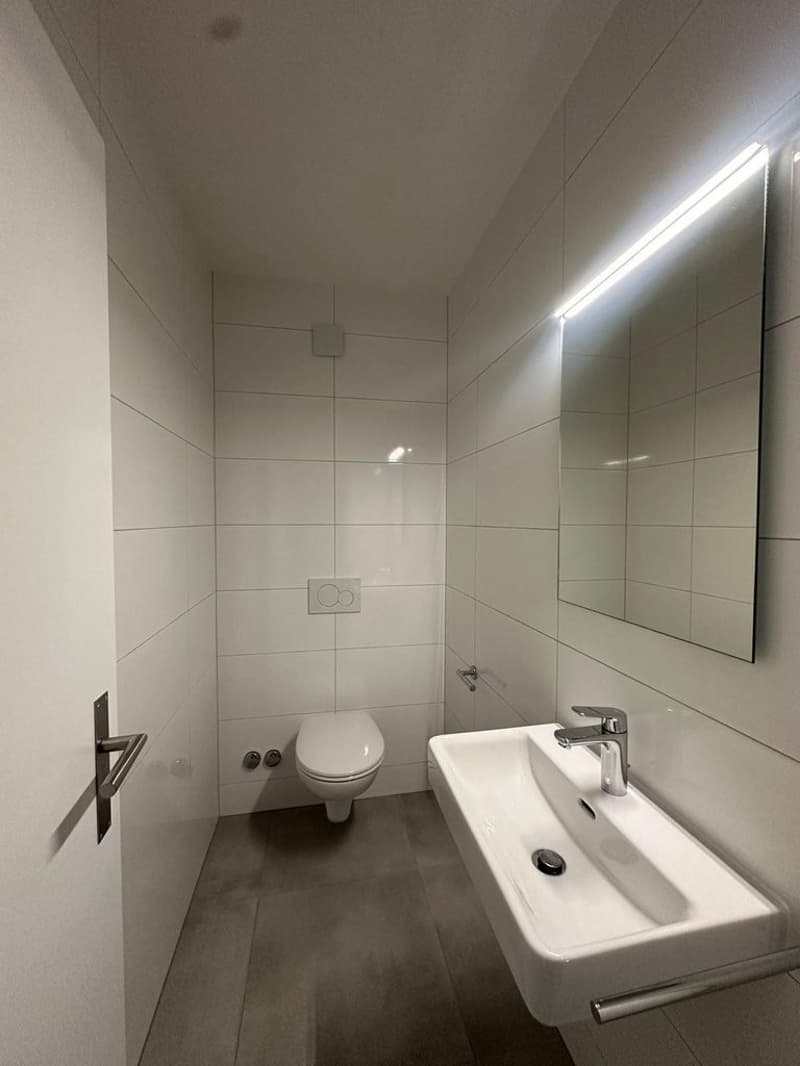 WC.JPG