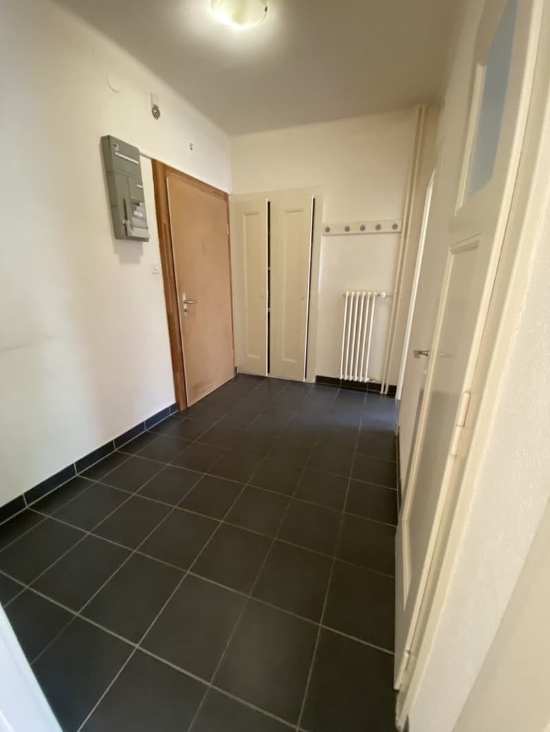 Hall.JPG