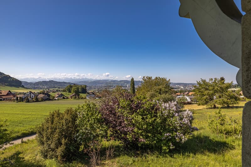 Charming Stöckli property with a far-reaching view...Bolligen (10)