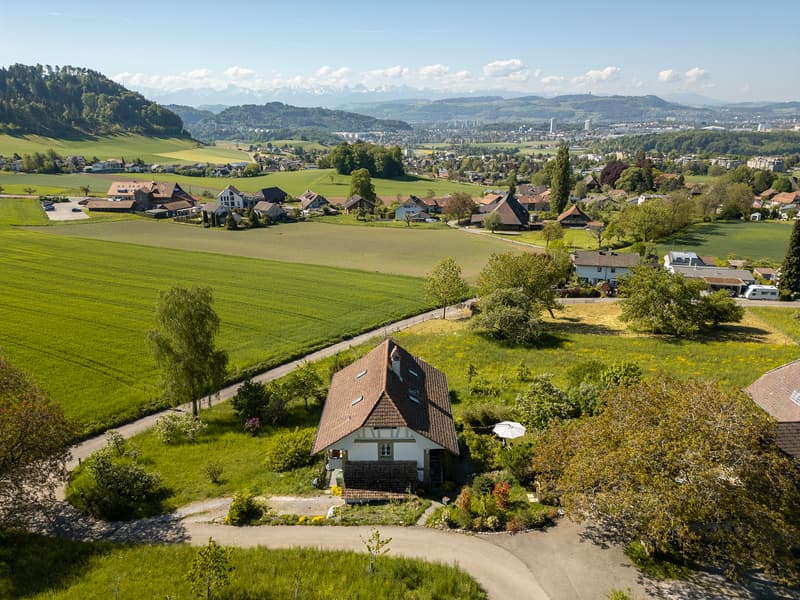 Charming Stöckli property with a far-reaching view...Bolligen (13)