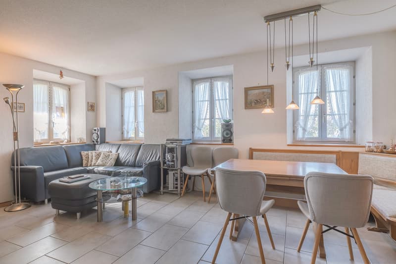 Charming Stöckli property with a far-reaching view...Bolligen (3)