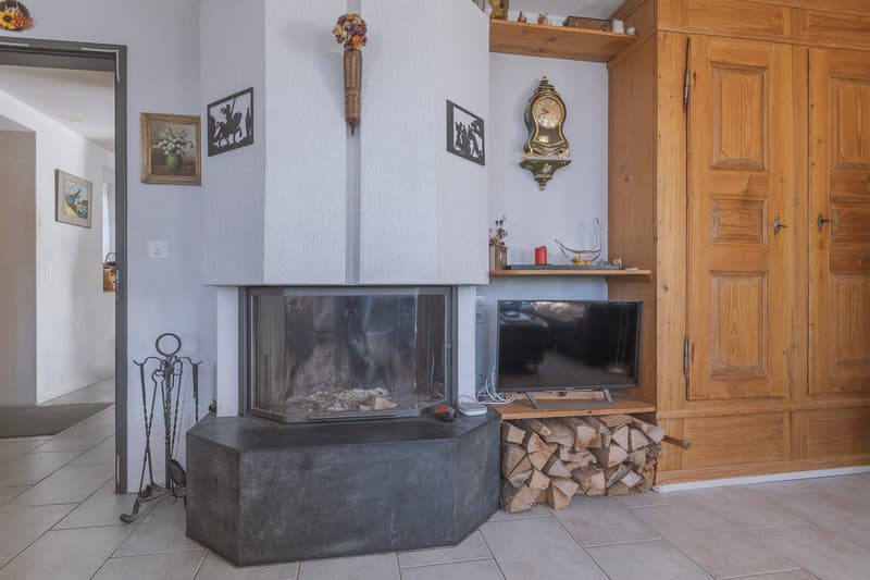 Charming Stöckli property with a far-reaching view...Bolligen (4)