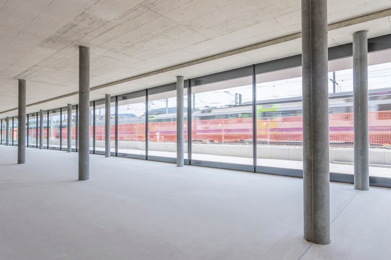 Ampio locale di stoccaggio per uso temporaneo alla stazione di Konolfingen (3)