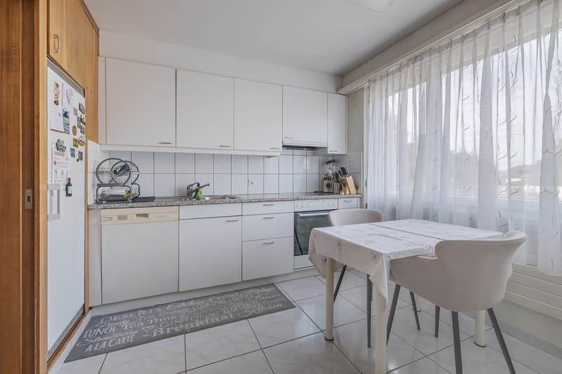 "Zentrale Lage in ruhigem Wohnquartier - Laupen" (3)