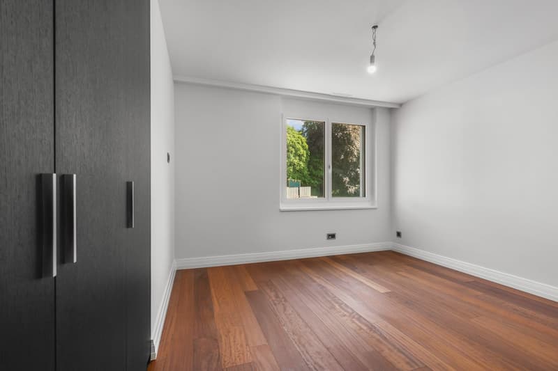 Modern. Elegant. Especially - high-quality apartment with style and comfort (10)