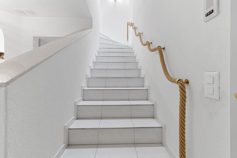 Non è proprio un appartamento, non è proprio una casa – Accogliente maisonette di 4,5 locali (3)
