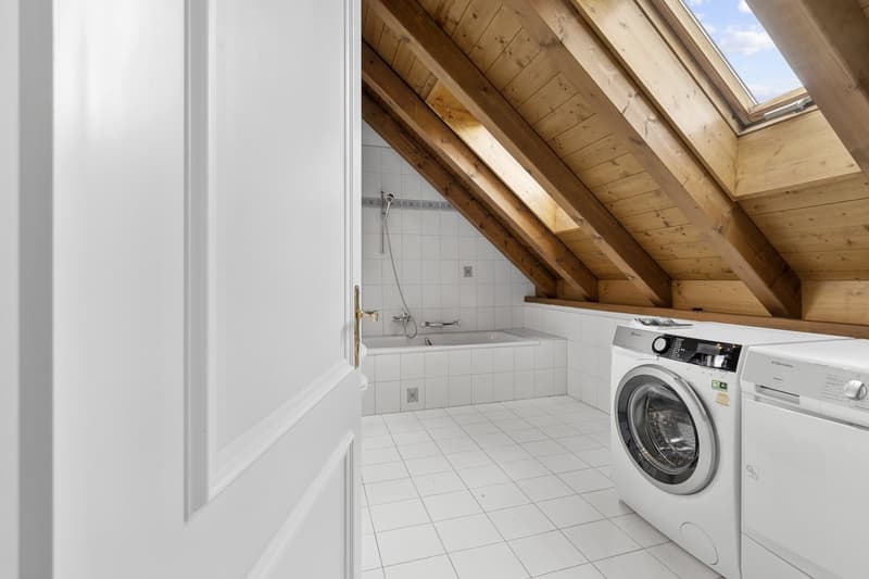 Non è proprio un appartamento, non è proprio una casa – Accogliente maisonette di 4,5 locali (4)