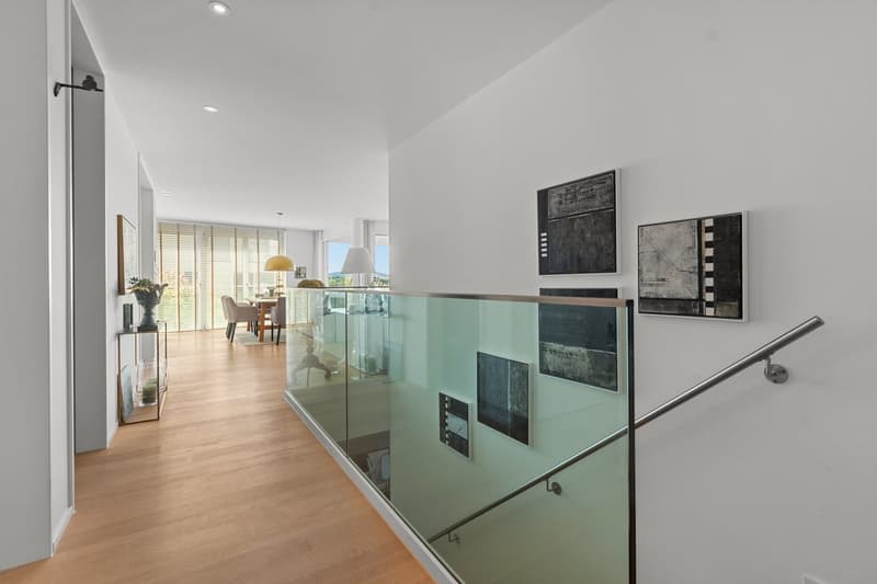 fantastische 5.5-Zimmer-Duplex-Wohnung mit Fernsicht zu verkaufen (3)