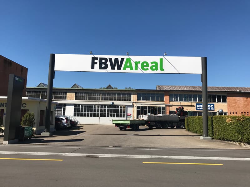 Spazio soffitta/magazzino in affitto (1)