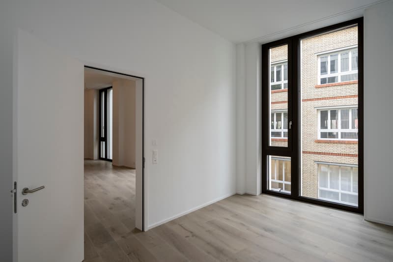 2.5 room city apartment 1st floor in Zurich, modern and quietly located (5)
