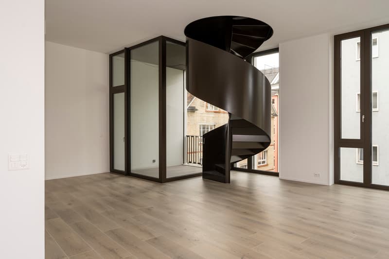 2.5 Zimmer Maisonettewohnung mit grosser Terrasse (2)