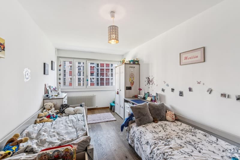 EXCLUSIVE - Spacious 4-room apartment with balcony (9)