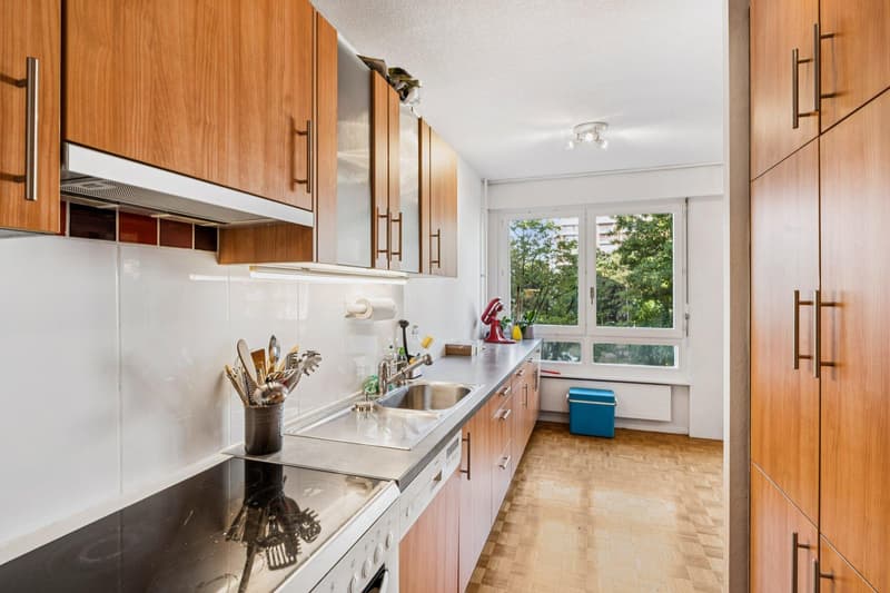 Exclusivité : Champel - appartement traversant, calme et recherché (2)