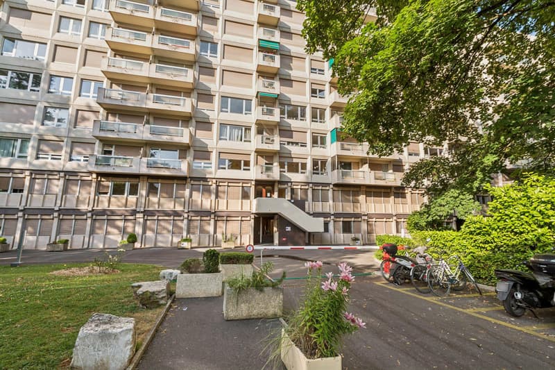 Exclusivité : Champel - appartement traversant, calme et recherché (12)