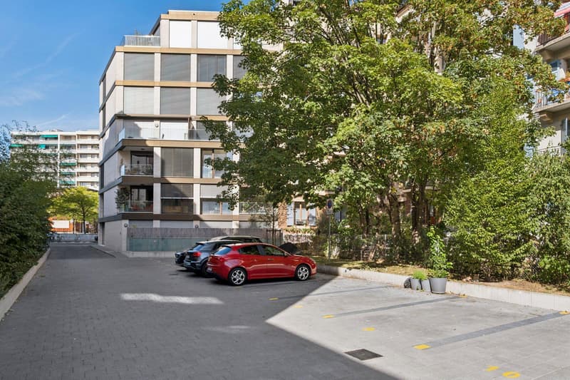 Exclusivité ! Bel appartement contemporain avec terrasse au centre ville (11)
