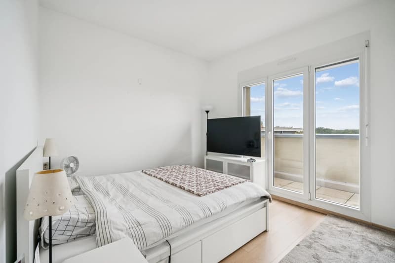 5,5 PIÈCES EN ATTIQUE À BERNEX AVEC 90 M² DE TERRASSES (9)