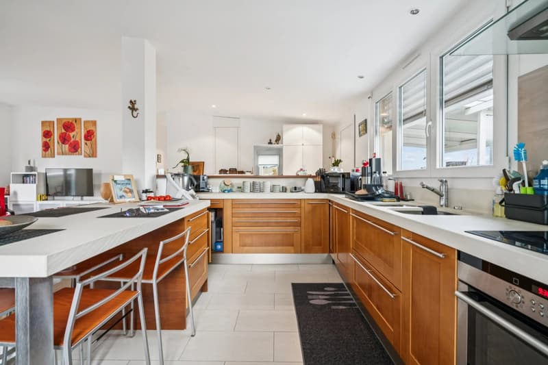 5,5 PIÈCES EN ATTIQUE À BERNEX AVEC 90 M² DE TERRASSES (5)