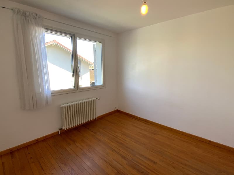 5-room detached house in Divonne-les-Bains (8)