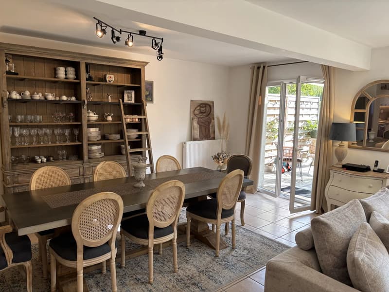 Family home in Archamps, close to Geneva border and highway (2)