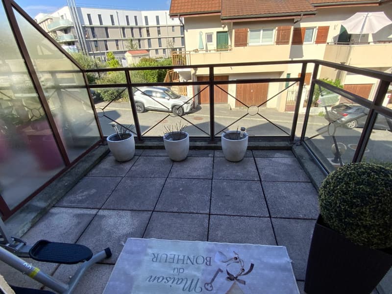 Family home in Archamps, close to Geneva border and highway (11)